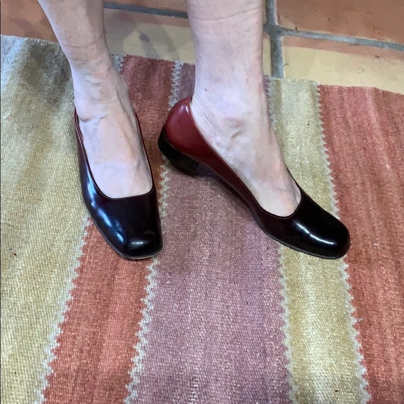 Salvatore Ferragamo. Woman leather shoes size 7 - Picture 1 of 12